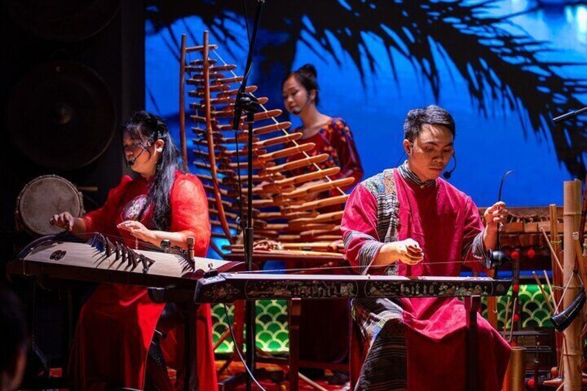 A Taste Of Vietnam and Chào Show Music 