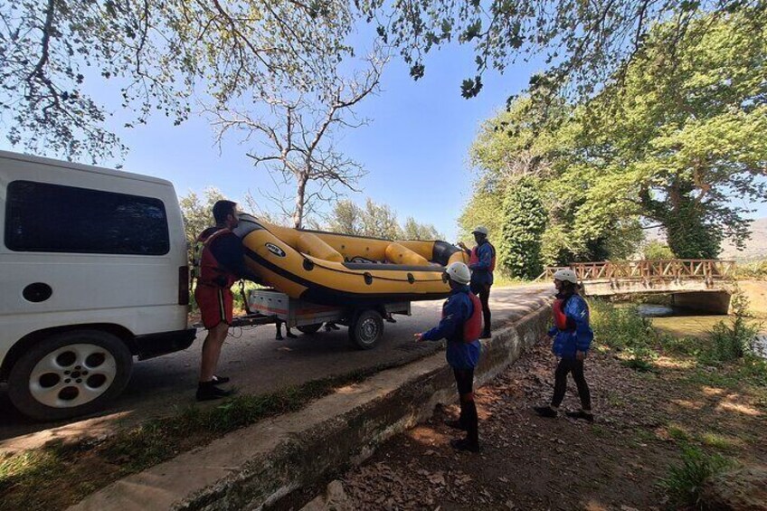 Rafting in Crete 