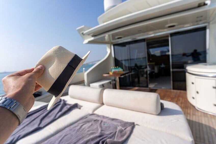 Private Luxury Yacht Charter - 2-Hours Trip