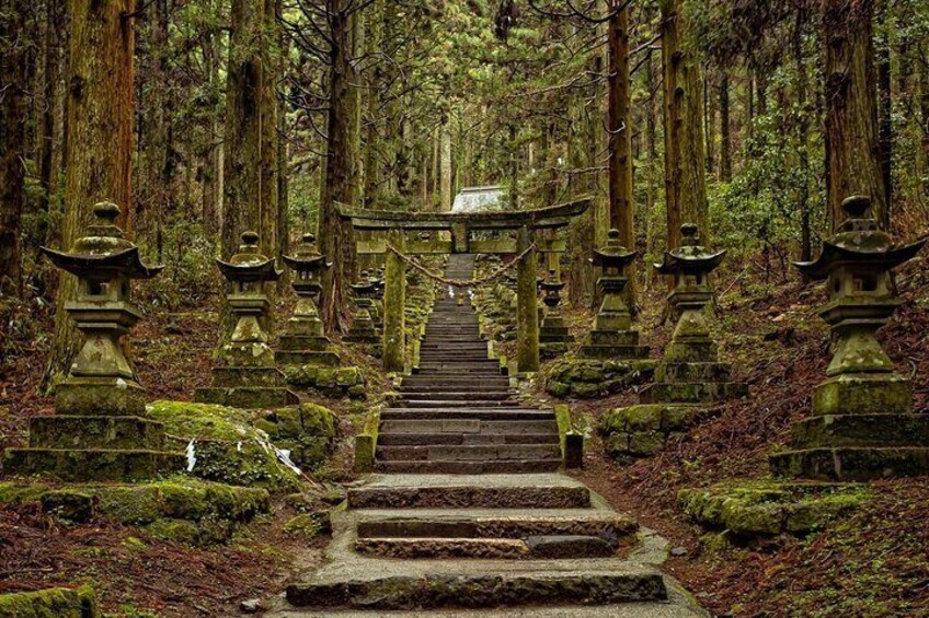 Kamikuroiwa - Kumanoza Shrine