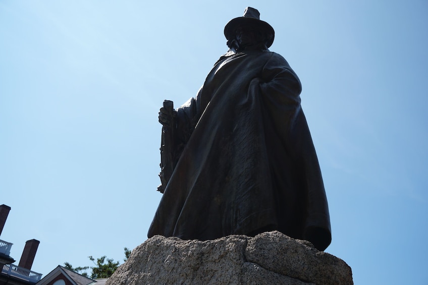Salem Witch Tour from Boston with Broom Making Experience