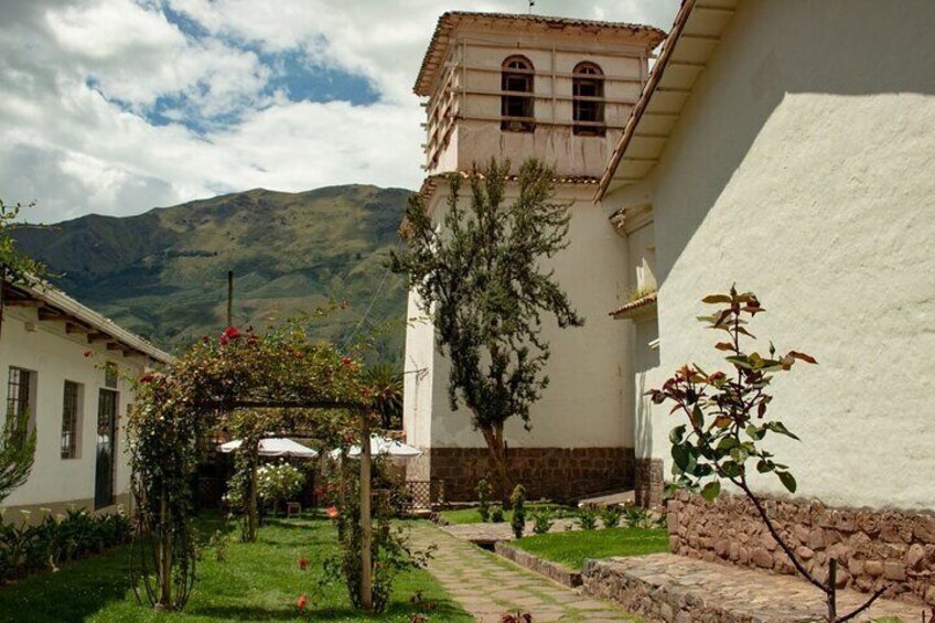 The church of San Pedro Apostol de Andahuaylillas