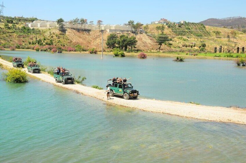 Side Jeep Safari with Green Lake Boat Cruise and Lunch