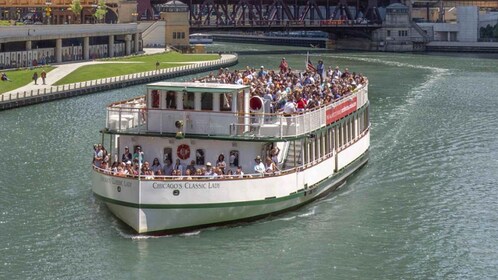 ชิคาโก: คอมโบล่องเรือแม่น้ำสุภาพสตรีหมายเลขหนึ่งและศูนย์สถาปัตยกรรม