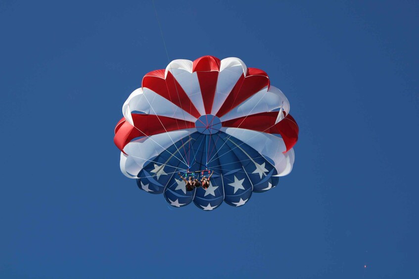 Clearwater Beach: Chute Em Up Parasailing Adventure