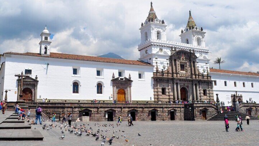Church of the Society of Jesus Quito Private Tour with Tickets