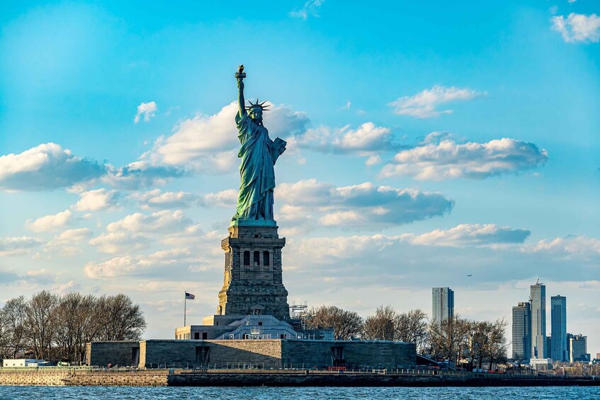 Picture 1 for Activity NYC: Sightseeing Harbor Cruise on the Grande Mariner