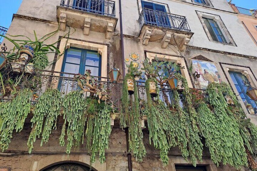 Taormina Street Food and Wine Tour: Small-Group Sicilian Cuisine