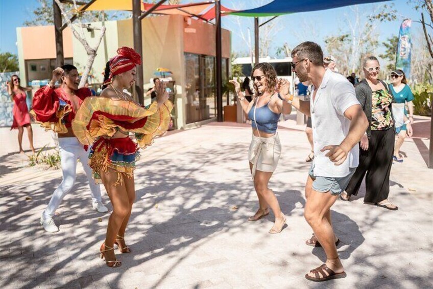 live-music-and-dance-beach