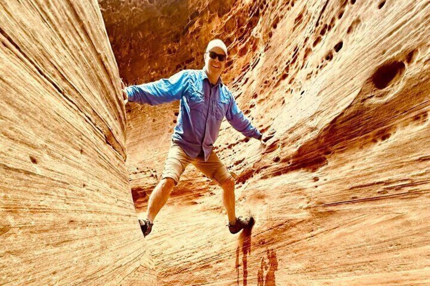 Private Jeep Ride to Explore Slot Canyons and Rock Formations