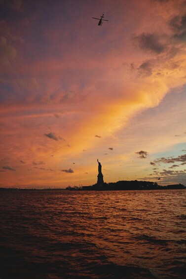 Picture 5 for Activity New York City: Sunset Live Music Cruise on Grand Mariner