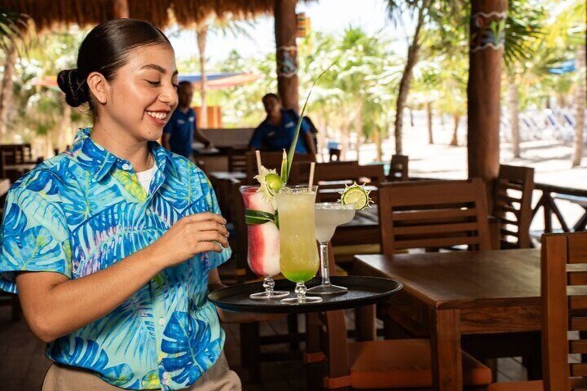 KUZÁ Beach & Adventure Park Deluxe Pass and Mexican Flavors