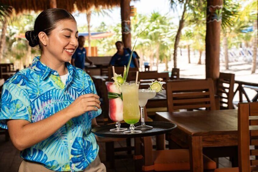 KUZÁ Beach & Adventure Park Deluxe Pass and Mexican Flavors