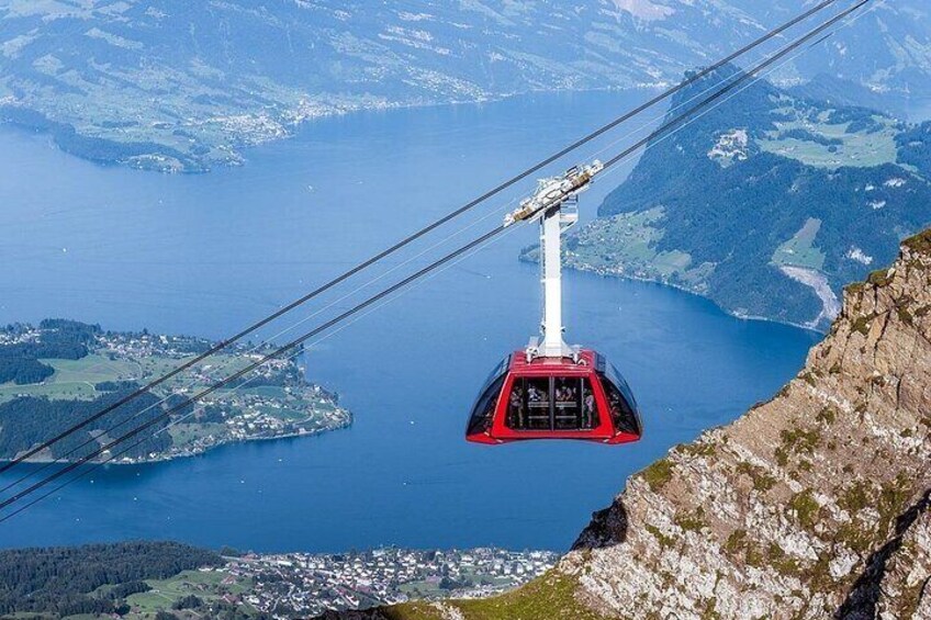 From Basel: Lake Lucerne and Pilatus in Small Group Tour