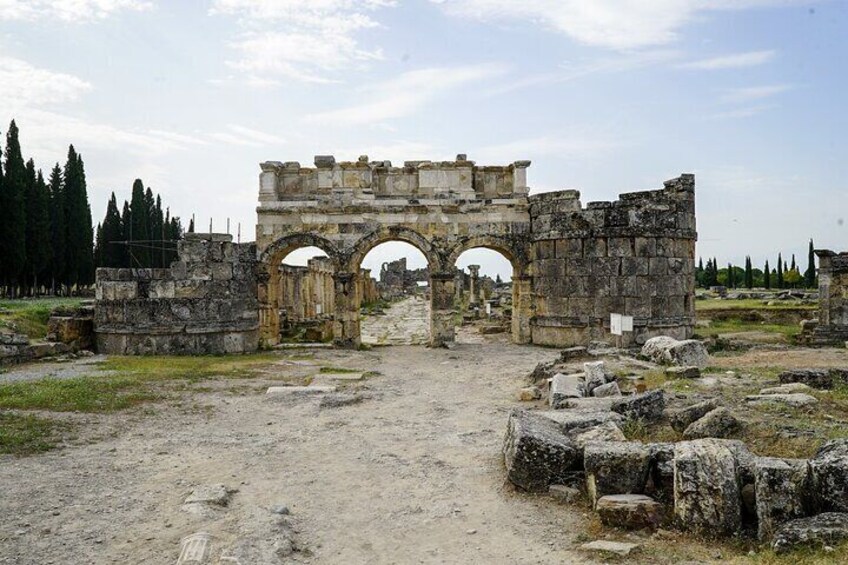 Pamukkale and Hierapolis Day Trip from Kusadasi or Izmir