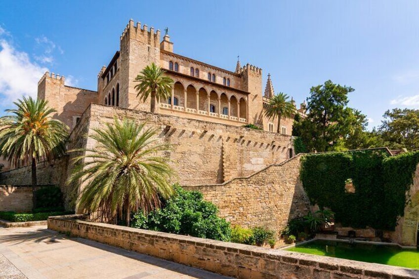 Royal Palace of La Almudaina Skip the Line Entry Ticket