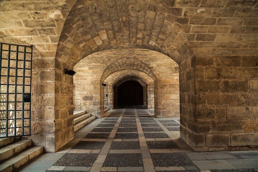 Royal Palace of La Almudaina Skip the Line Entry Ticket
