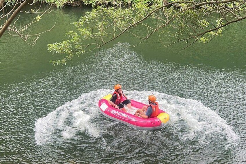 Experience Best of Danang via Zipline Canoe