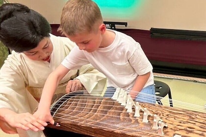 Cours particuliers de Koto avec un musicien professionnel à Nagoya