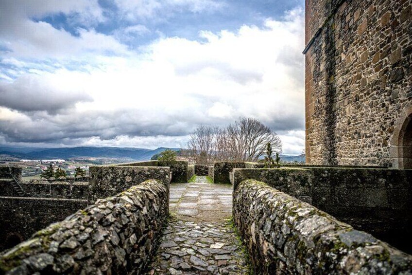 Guimaraes Castle Skip the Line Entry Ticket