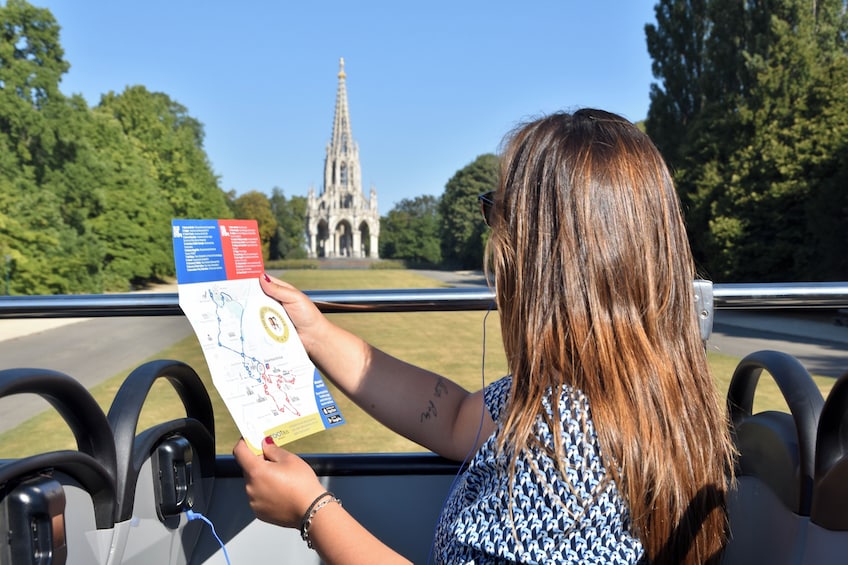 Tootbus Brussels Discovery Hop-on Hop-off bus tour + Mini Europe