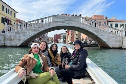 Fiesta de soltero y gallina en Chioggia
