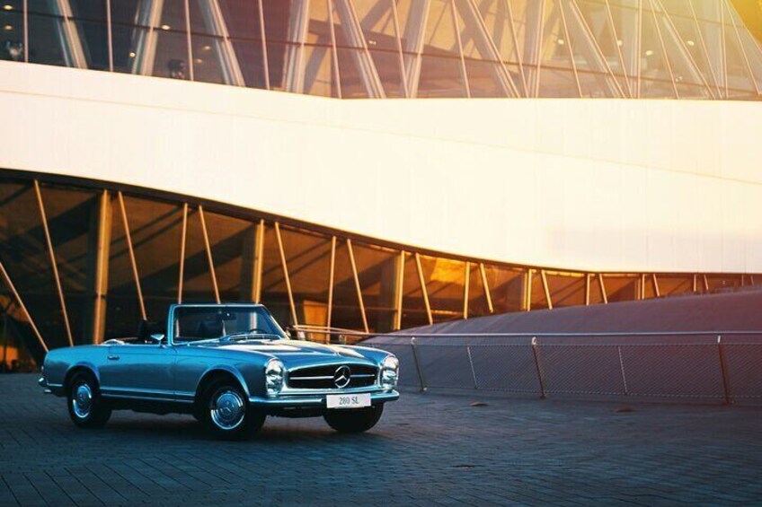 Stuttgart Full Day City Tour with Free Photography
