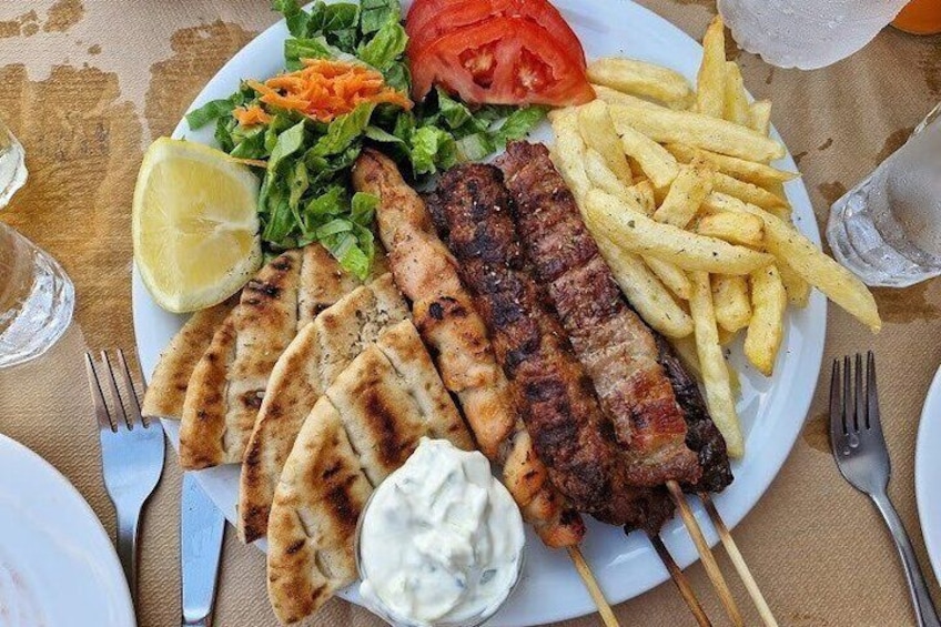 Naxos Evening Food Tour with Wine Tasting and Dinner