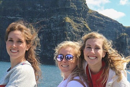 Cliffs of Moher Tour from Dublin with Boat Cruise