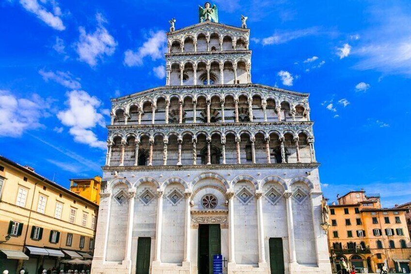 Intro to Lucca in 2 Hours with a Local