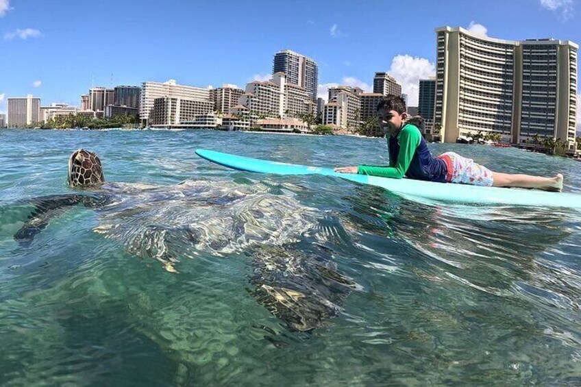 We sometimes find friends in the water!