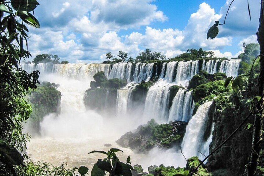 Foz do Iguacu 2-Day Private Tour Package