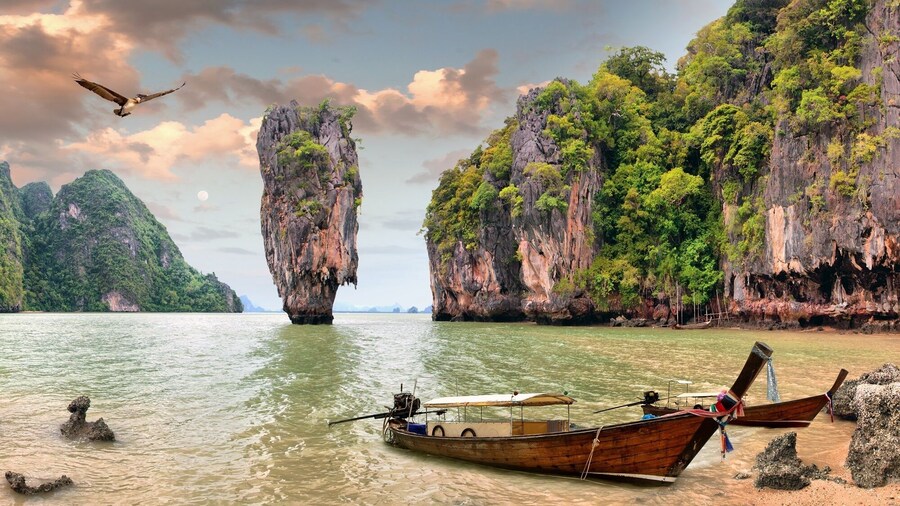 From Phuket: James Bond Island & Canoe Tour by Longtail Boat