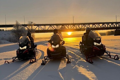 Private Snowmobile Trip in Rovaniemi