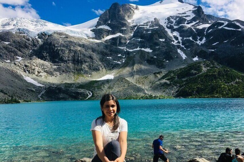 Private Hiking Day tour of Joffre Lakes Park