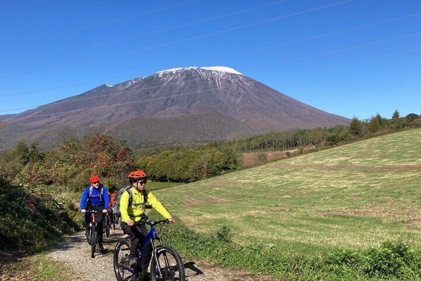 Mt. Iwate Harvest Cycling Tour: Culture and Scenic Views
