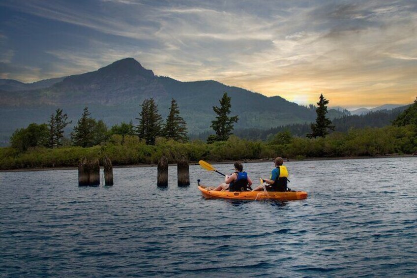 Columbia River Gorge Kayak Tour