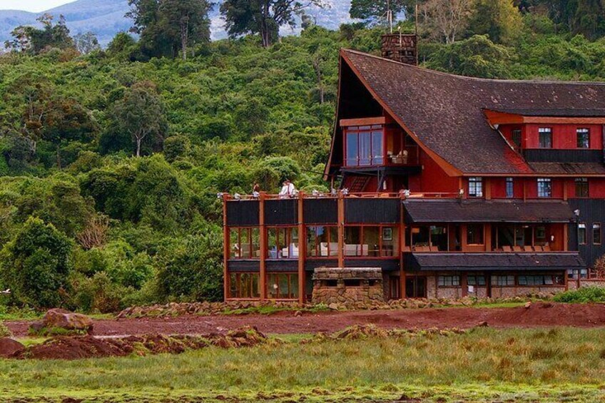 Nairobi Shared Tour with 4WD and Transportation
