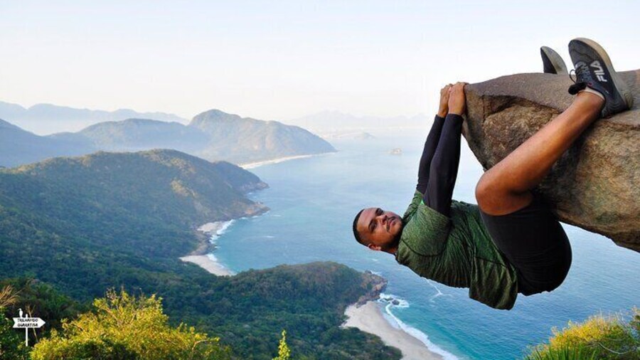 Telégrafo Stone in Rio de Janeiro and Beach