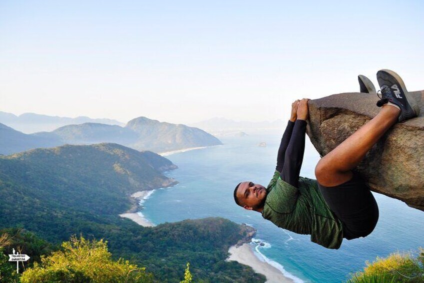 Telégrafo Stone in Rio de Janeiro and Beach 