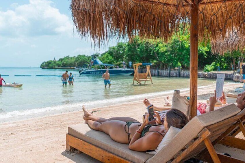 Full Day Tour to Islabela Private Island with Full Food