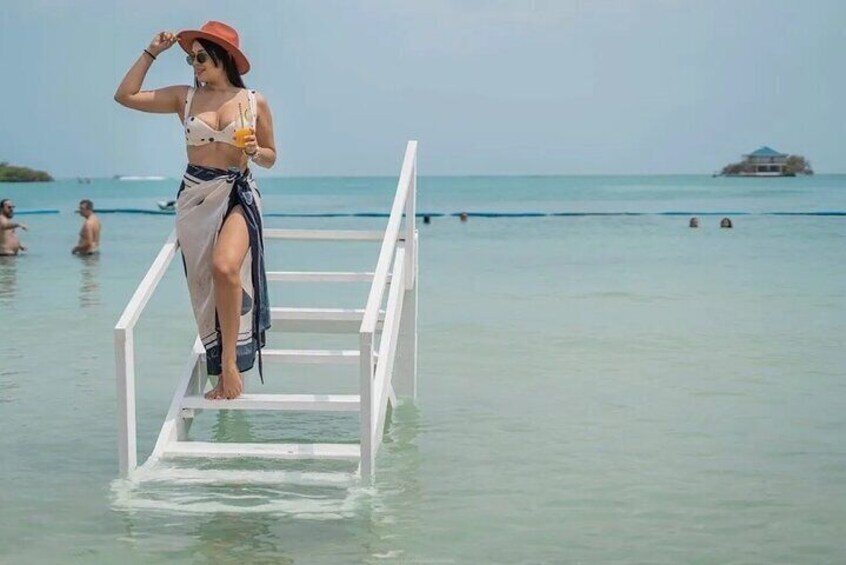 Full Day Tour to Islabela Private Island with Full Food