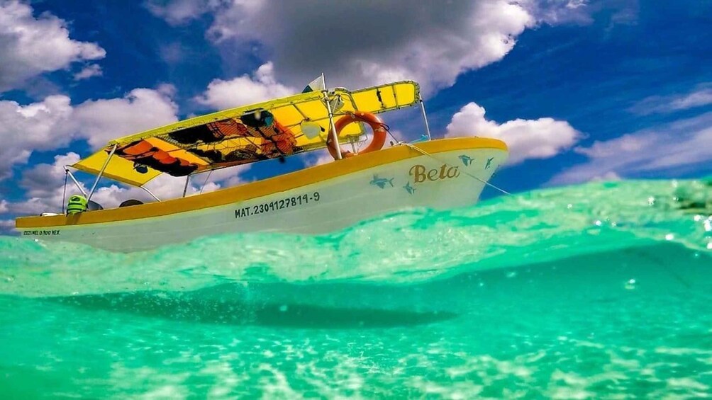 Picture 9 for Activity From Cozumel: 3 Reefs Boat Tour with Drinks and Snorkeling