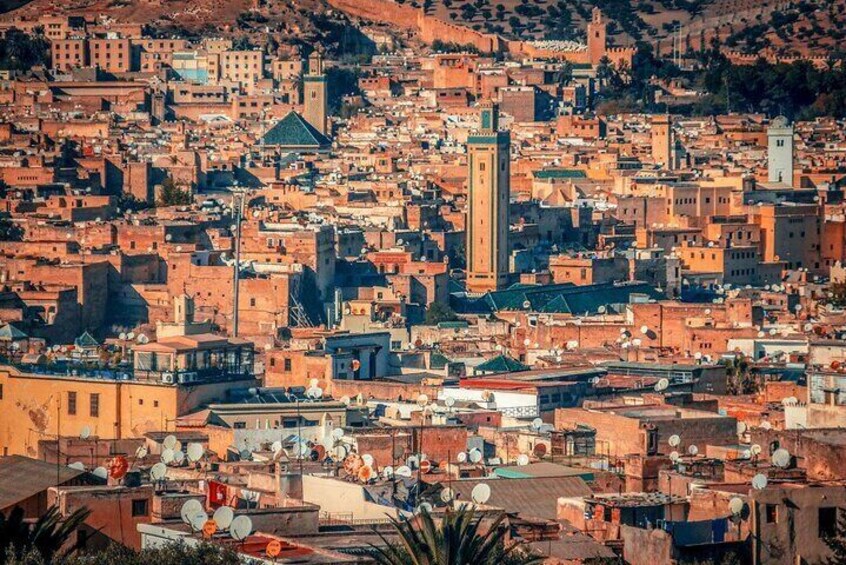 Fez Cultural Tour: Family Lunch & Historic Medina Exploration