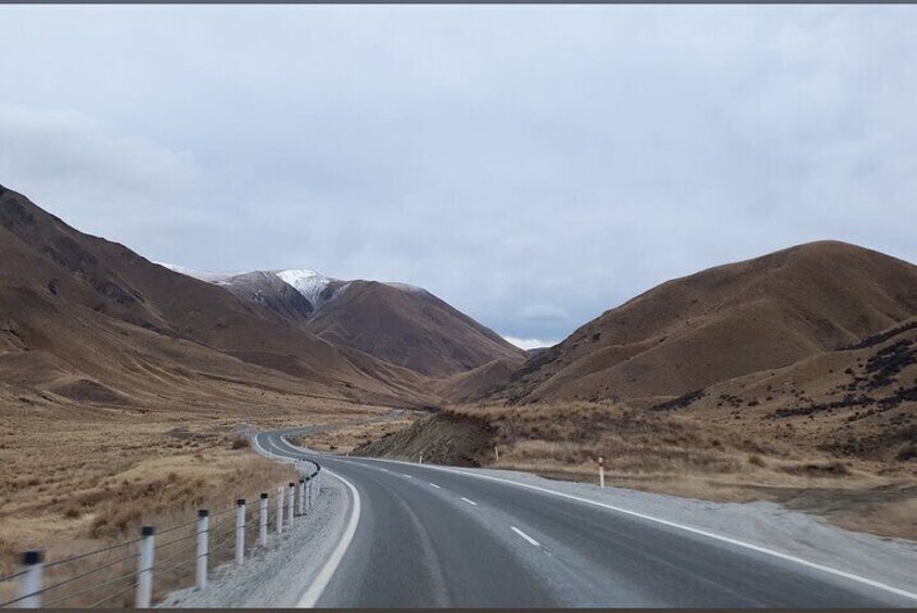 Christchurch to Queenstown One Way Via Lake Tekapo and Mt Cook