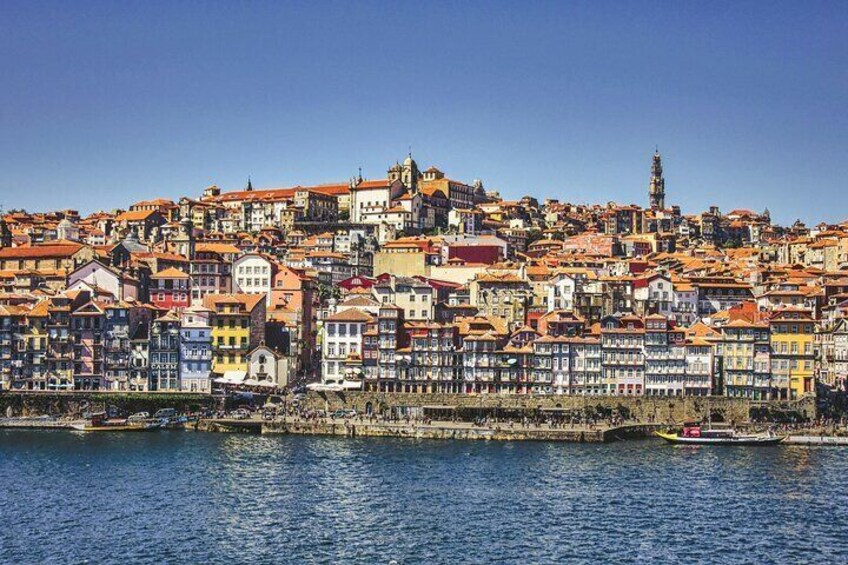 Private Full-Day Tour of Porto with Free Photoshoot