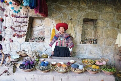 Sacred Valley Tour and Hiking with Llamas