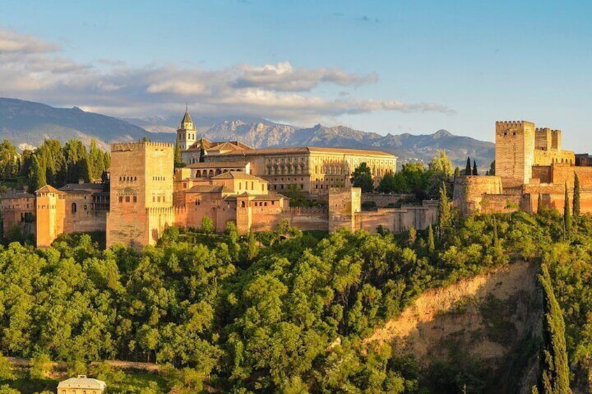 Granada Albayzín and Sacromonte from Estepona and Marbella