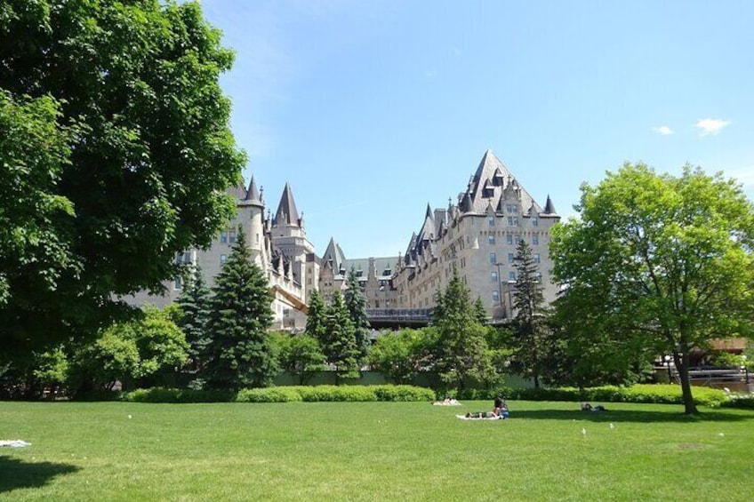 Ottawa Self Guided Walking Tour And Scavenger Hunt
