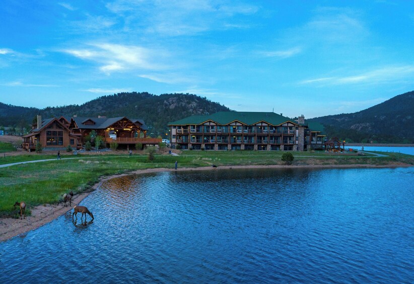 Small Group: Rocky Mountain 1 day Tour from Denver
